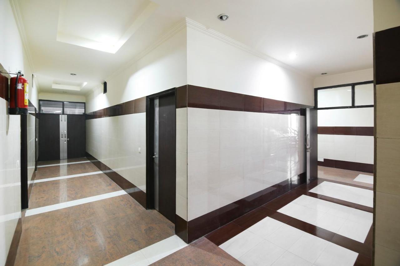 Capital O 68148 Hotel Shree Jee Palace Ghaziabad Exterior photo